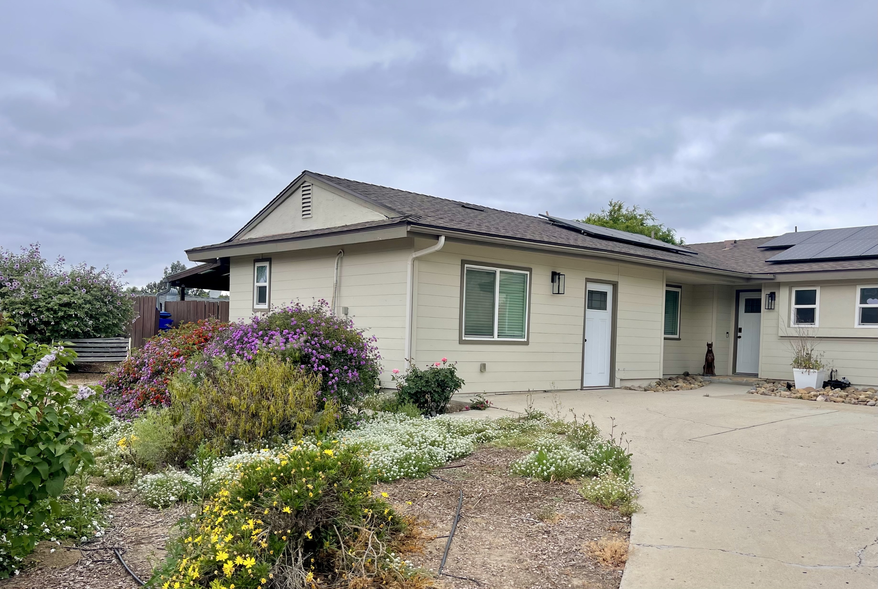 9556 1/2 Cecilwood Drive