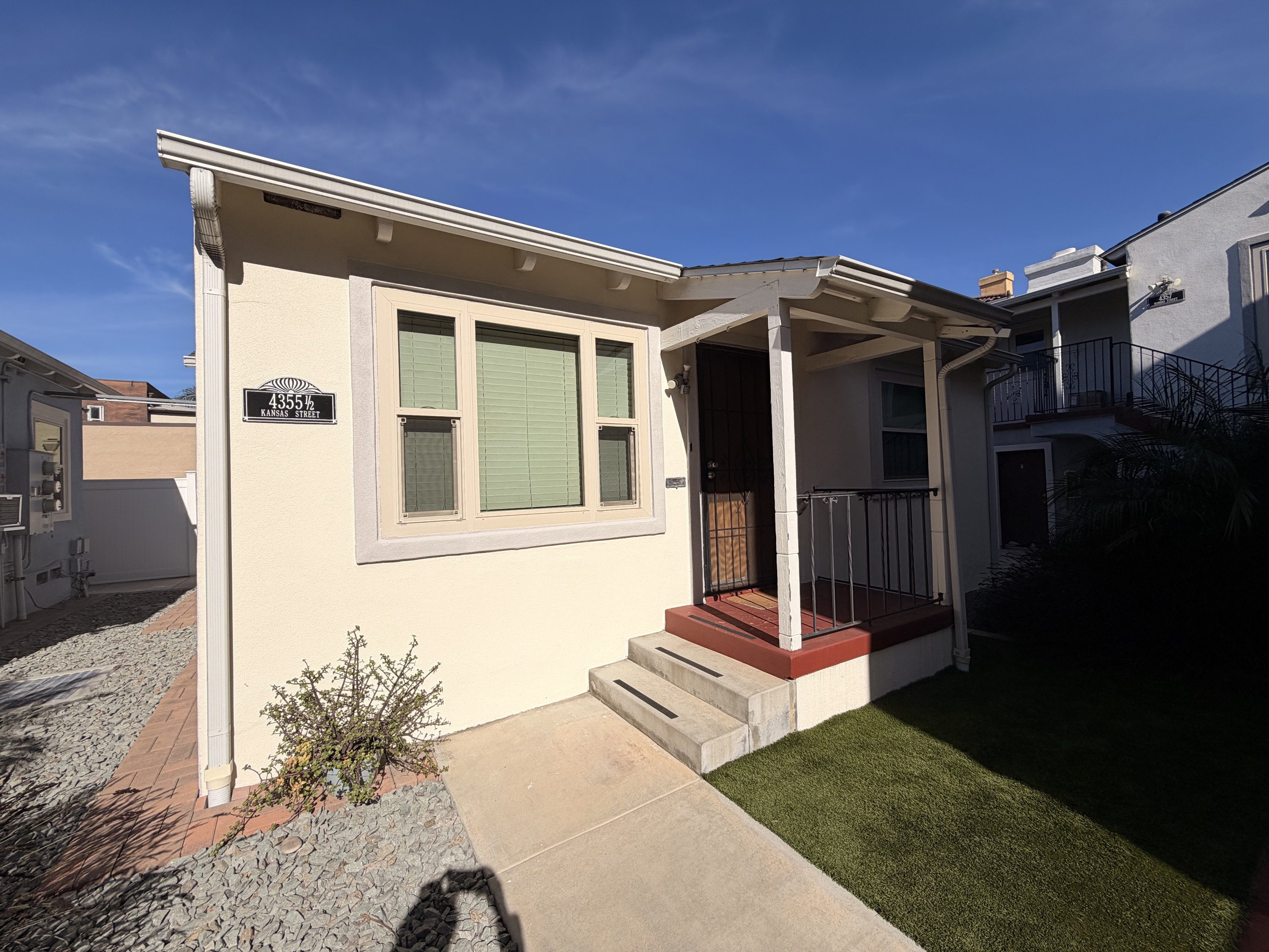 4355 1/2 Kansas Street